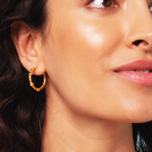 ASHIANA Mini Cruise Hoops - Gold